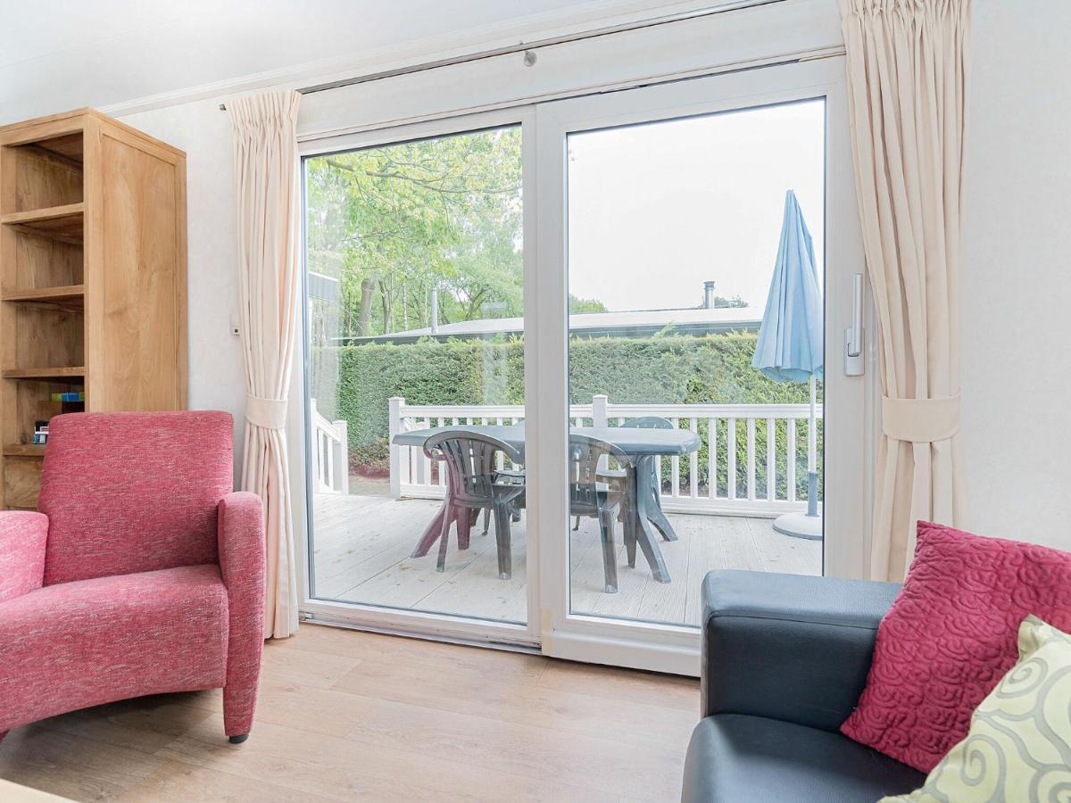Comfortable Chalet With A Terrace At 3 Km From Baarle-Nassau Eksteriør bilde