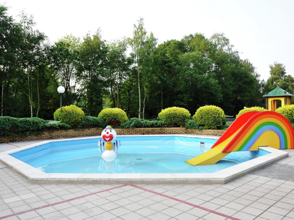 Comfortable Chalet With A Terrace At 3 Km From Baarle-Nassau Eksteriør bilde